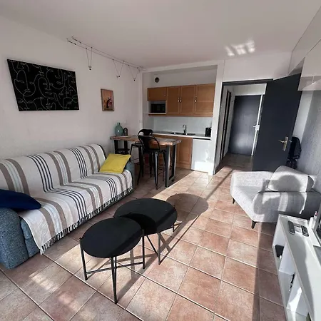 Moderne Avec Climatisation Et Parking Proche - Fr-1-731-132 Apartamento Le Grau-du-Roi